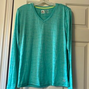 RBX brand women’s longsleeved mint green top